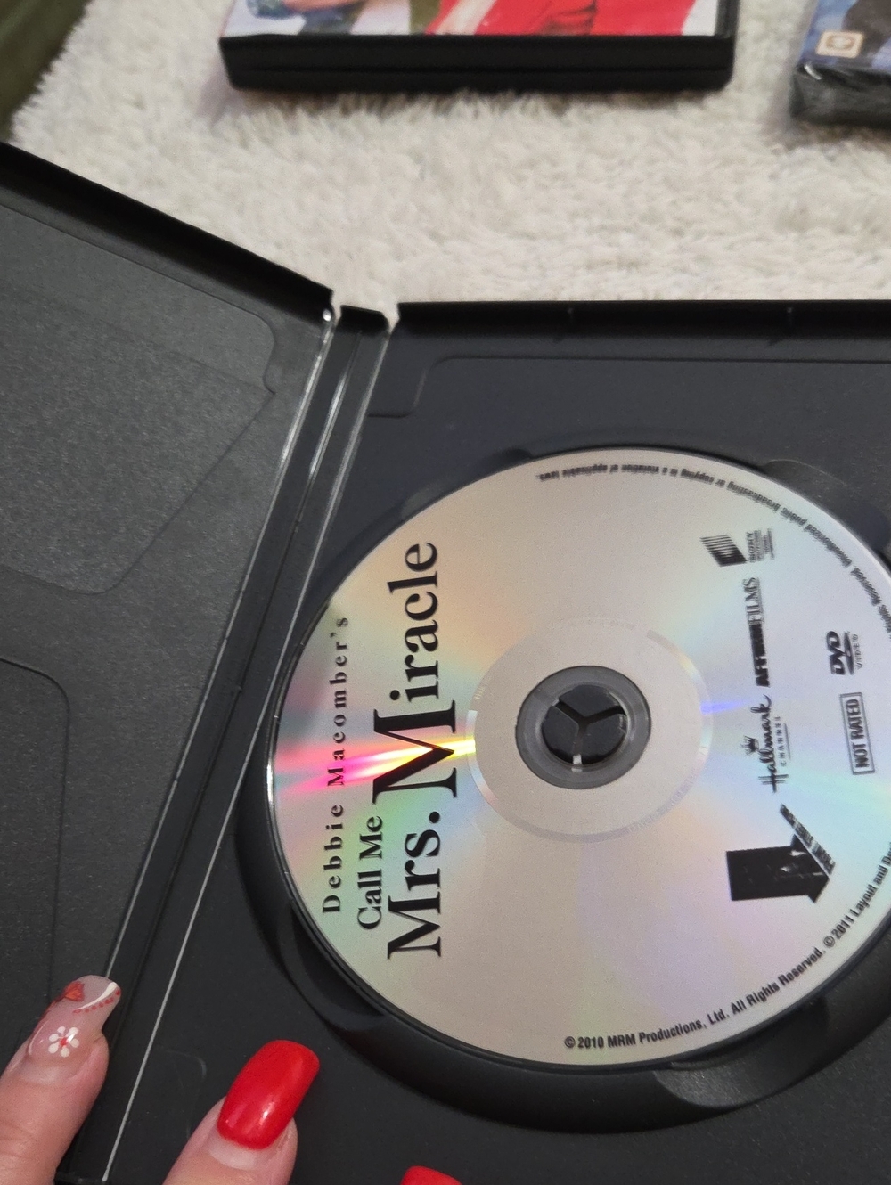 MOVIES AND POPCORN BUNDLE #1 - Picture 11 of 14